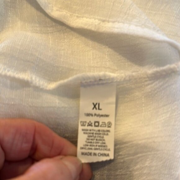 Elegant White Women's Layering Top with Voluminous Juliet sleeves - Picture 9 of 9